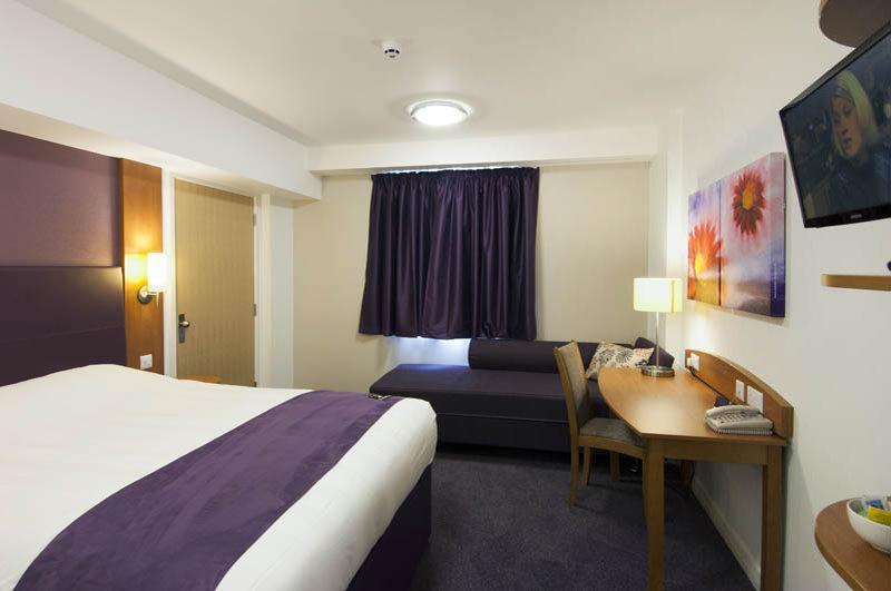 Premier Inn Birmingham South Rubery Bagian luar foto